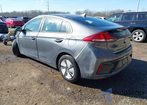2018 Hyundai Ioniq Hybrid Blue из США, поврежденный, VIN KMHC65LC4JU069763